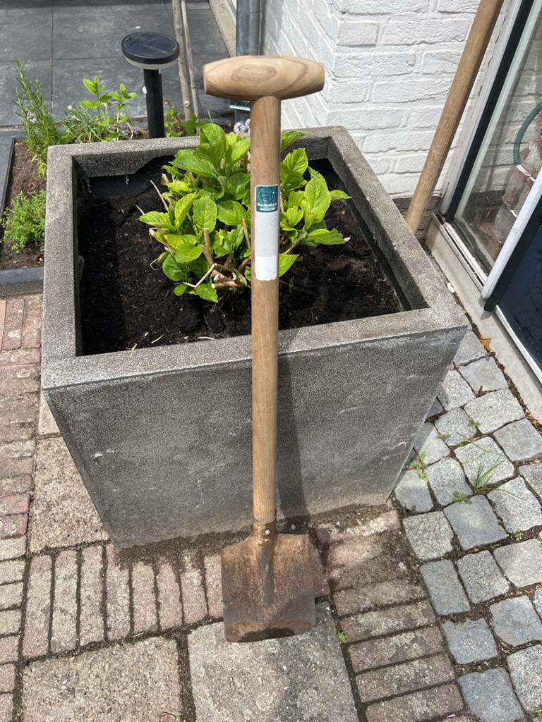 Stevige spade met houten steel Welkoop, Ophalen, Gebruikt, Spade
