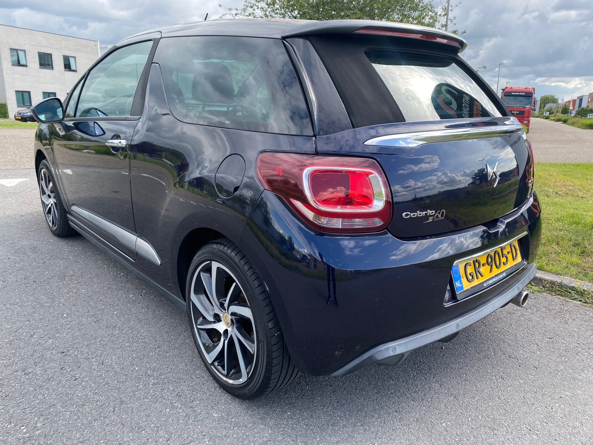 DS 3 Cabrio | 2015 | 1.2 PureTech 1955| CABRIO | 110.000 KM, Voorwielaandrijving, Gebruikt, Euro 6, 1199 cc