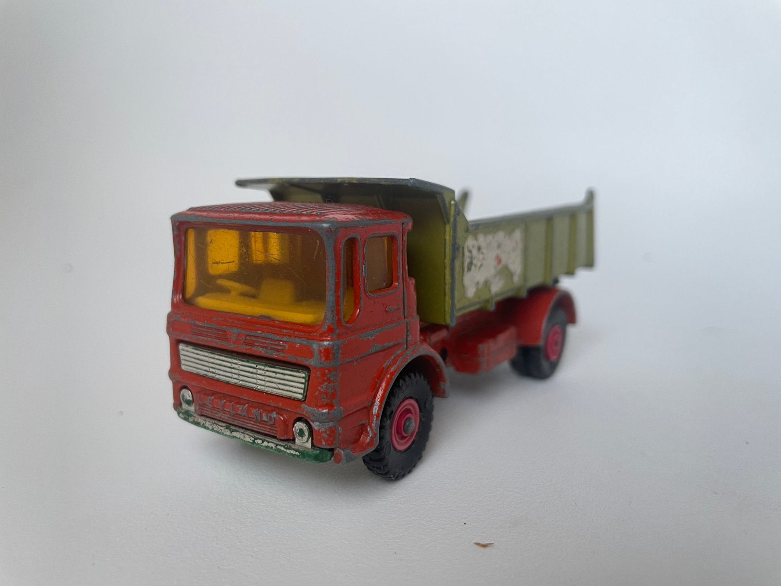 model Leyland Tipper kipper dumper vering Lesney 1/50, Ophalen of Verzenden, Gebruikt, Bus of Vrachtwagen, Lesney