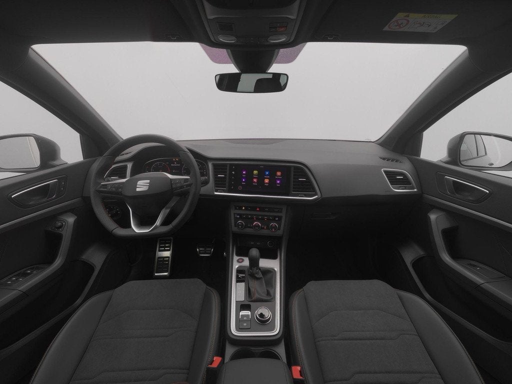 SEAT Ateca FR Business Intense 1.5 TSI 150PK DSG-7 | Trekhaa, Auto's, Seat, 15 km/l, 1498 cc, Zwart, 4 cilinders