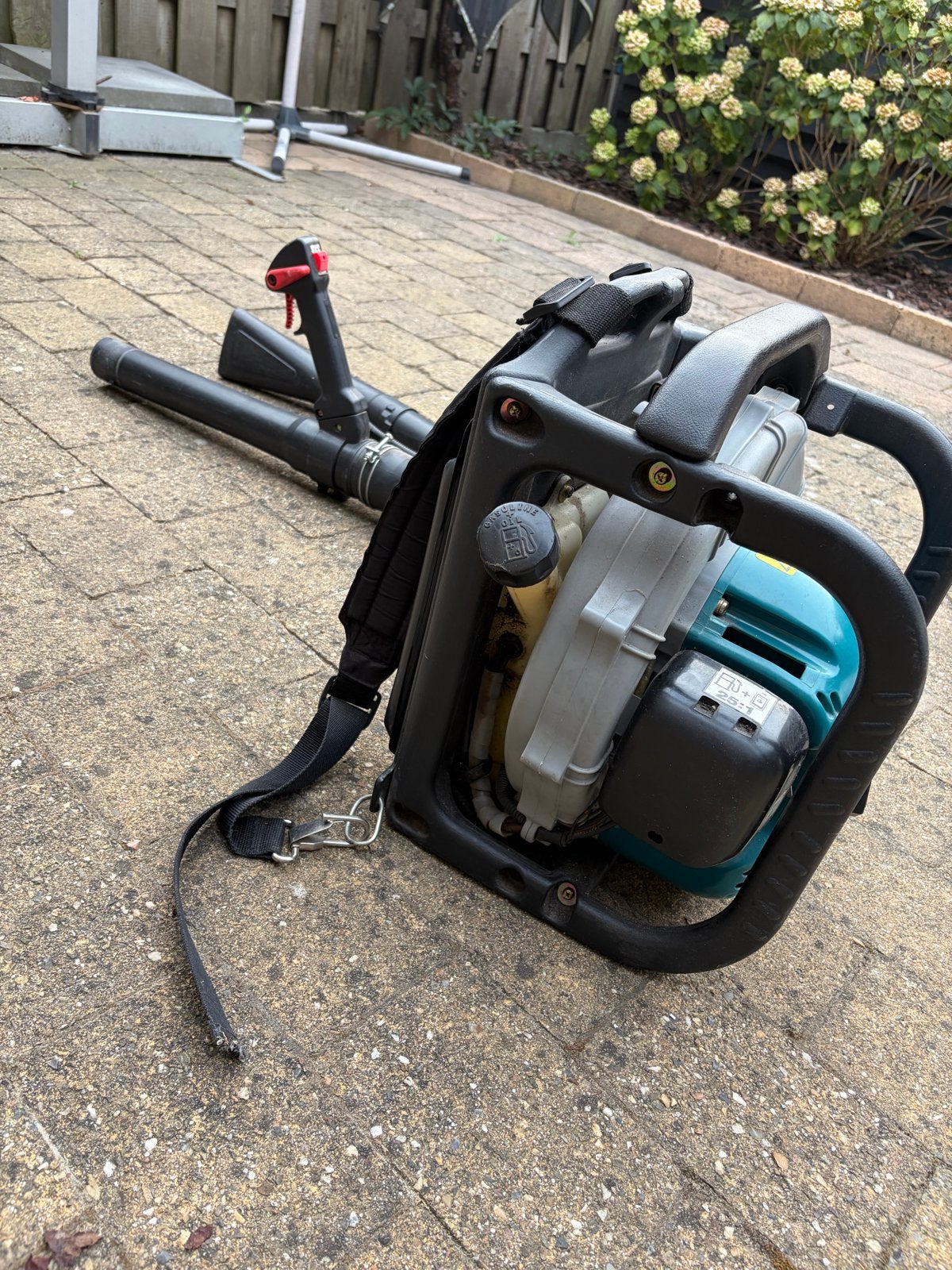 Makita RBL500 Benzine Bladblazer - Krachtig en Ruggedragen, Tuin en Terras, Ophalen, Gebruikt, Benzine, Ruggedragen