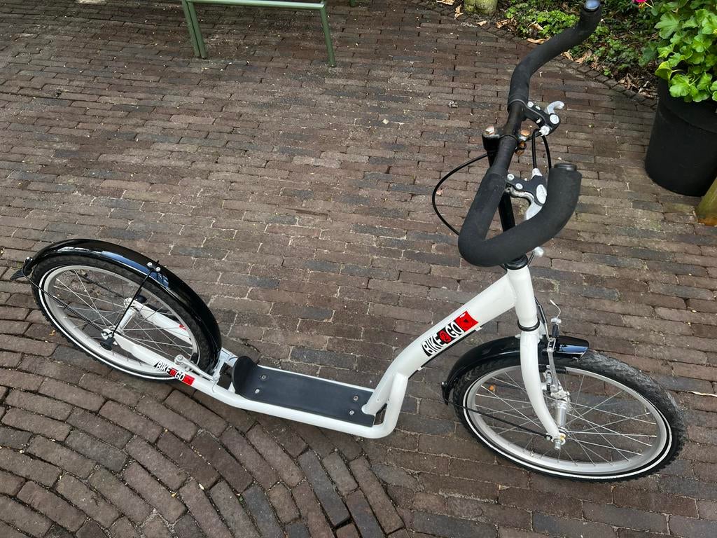 Witte Bike to go Step - 20 inch wielen, handremmen, Fietsen en Brommers, Steps, Ophalen, Gebruikt, Gewone step