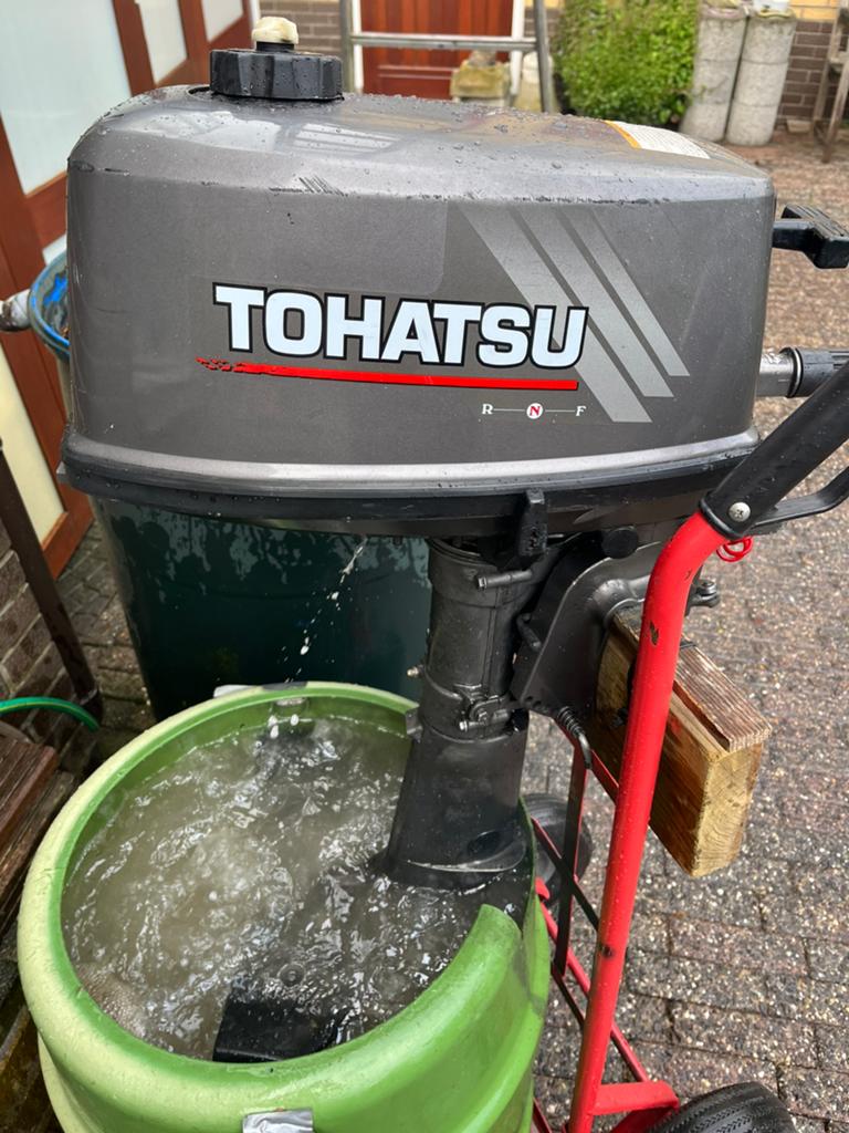 Tohatsu 5pk 2 takt bj2003 met tankje, Ophalen, Gebruikt, Motor en Techniek