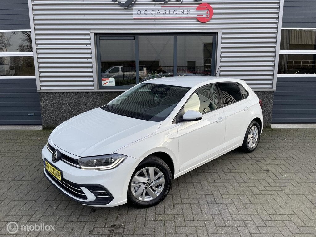 Volkswagen Polo 1.0 TSI Style 1e Eig BOMVOL TOPSTAAT!, Gebruikt, Wit, Bedrijf, Automatische klimaatregeling