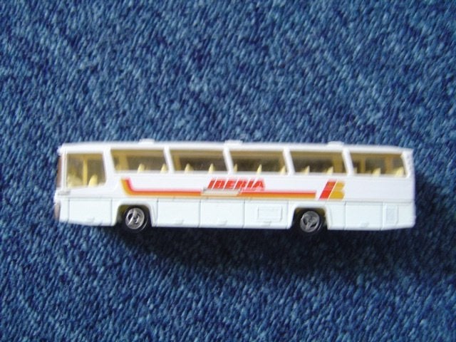 Model bus Majorette luchtvaartmaatschappij Iberia, Ophalen of Verzenden, Zo goed als nieuw