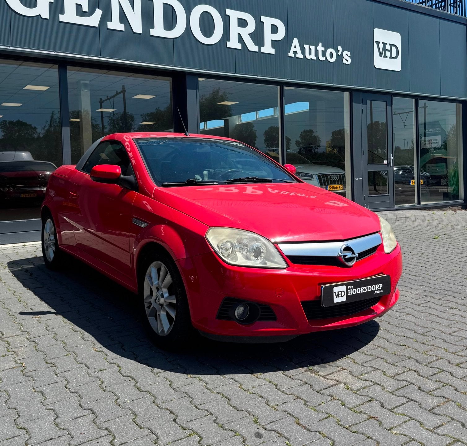 Opel Tigra TwinTop 1.4-16V Sport CABRIO AIRCO CARPLAY, Voorwielaandrijving, Stof, Gebruikt, 4 cilinders