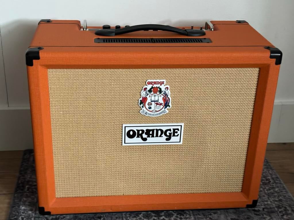 Orange Tremlord 30 buizen amp + speaker upgrade (WGS Hook), Muziek en Instrumenten, Versterkers | Bas en Gitaar, Ophalen, Zo goed als nieuw