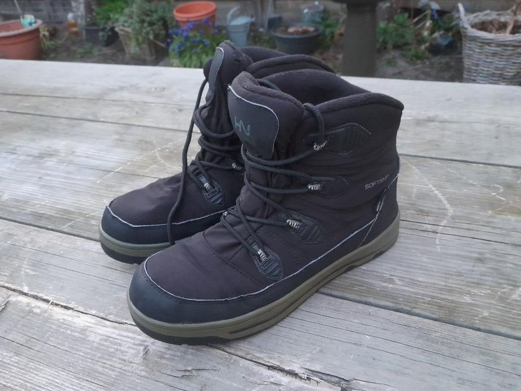 Human nature snowboots 40, Kleding | Dames, Schoenen, Ophalen of Verzenden, Zo goed als nieuw, Zwart, Snowboots