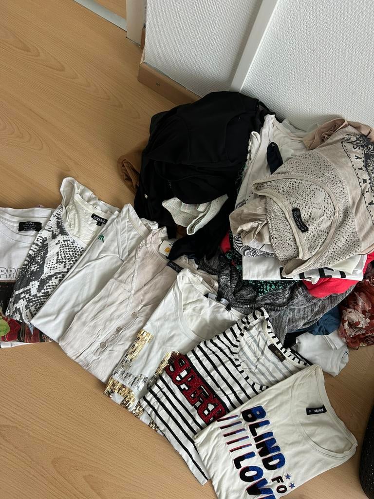 50 stuks dames kleding, Ophalen of Verzenden, Zo goed als nieuw