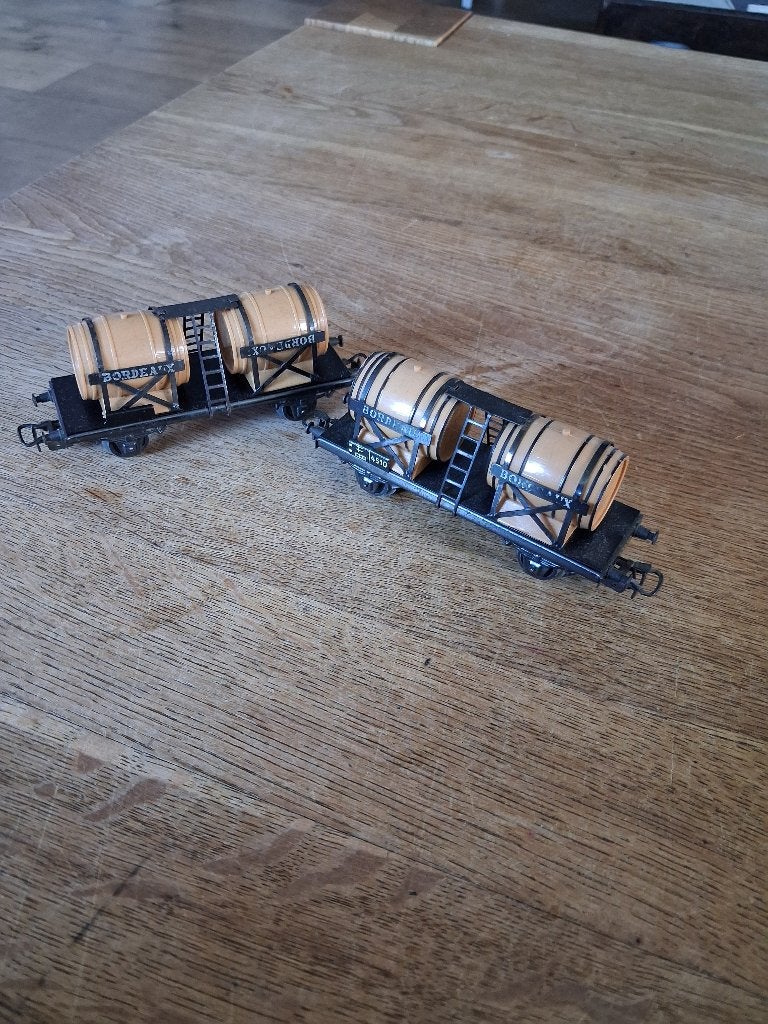 Marklin HO 2 Wijnwagons nr. 4510, Wisselstroom, Gebruikt, Wagon, Ophalen of Verzenden
