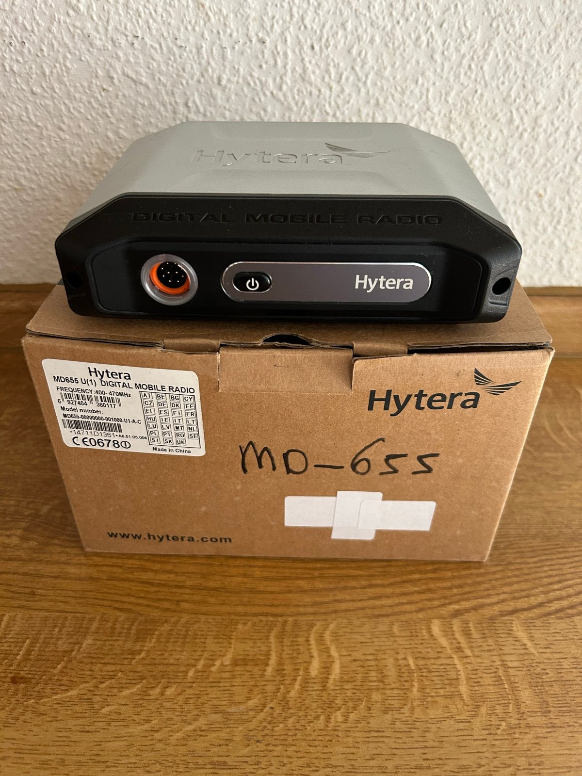 Hytera MD655 Digitale Mobiele Radio met Microfoon, Telecommunicatie, Ophalen of Verzenden, Zo goed als nieuw