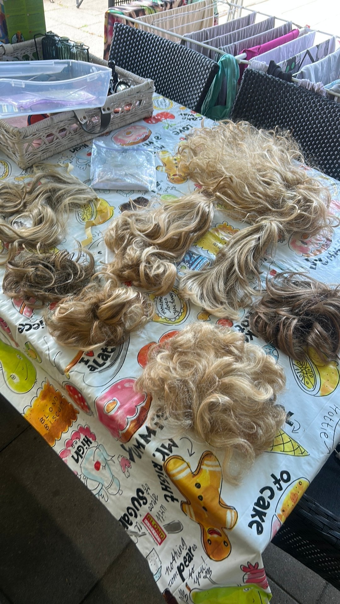 Haarstukken/ Pruik / nep haar, Ophalen of Verzenden, Zo goed als nieuw, Bruin, Handen en Nagels