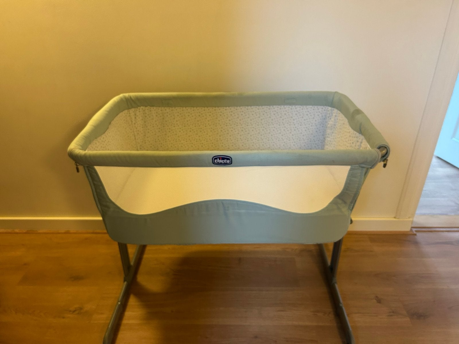 Chicco Next2Me Co-Sleeper Wieg, Kinderen en Baby's, Ophalen, Gebruikt, Wieg
