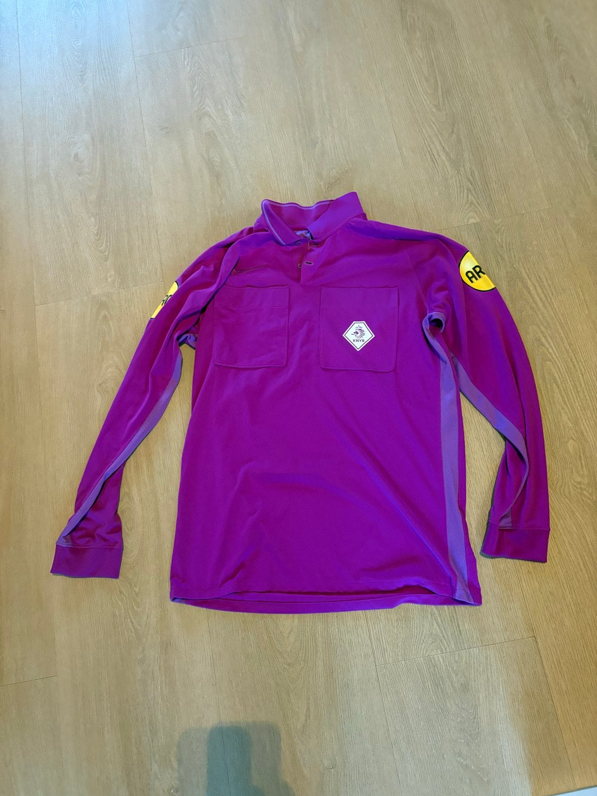 KNVB scheidsrechtersshirt paars lange mouwen, Ophalen of Verzenden, Gedragen, Maat 52/54 (L), Paars