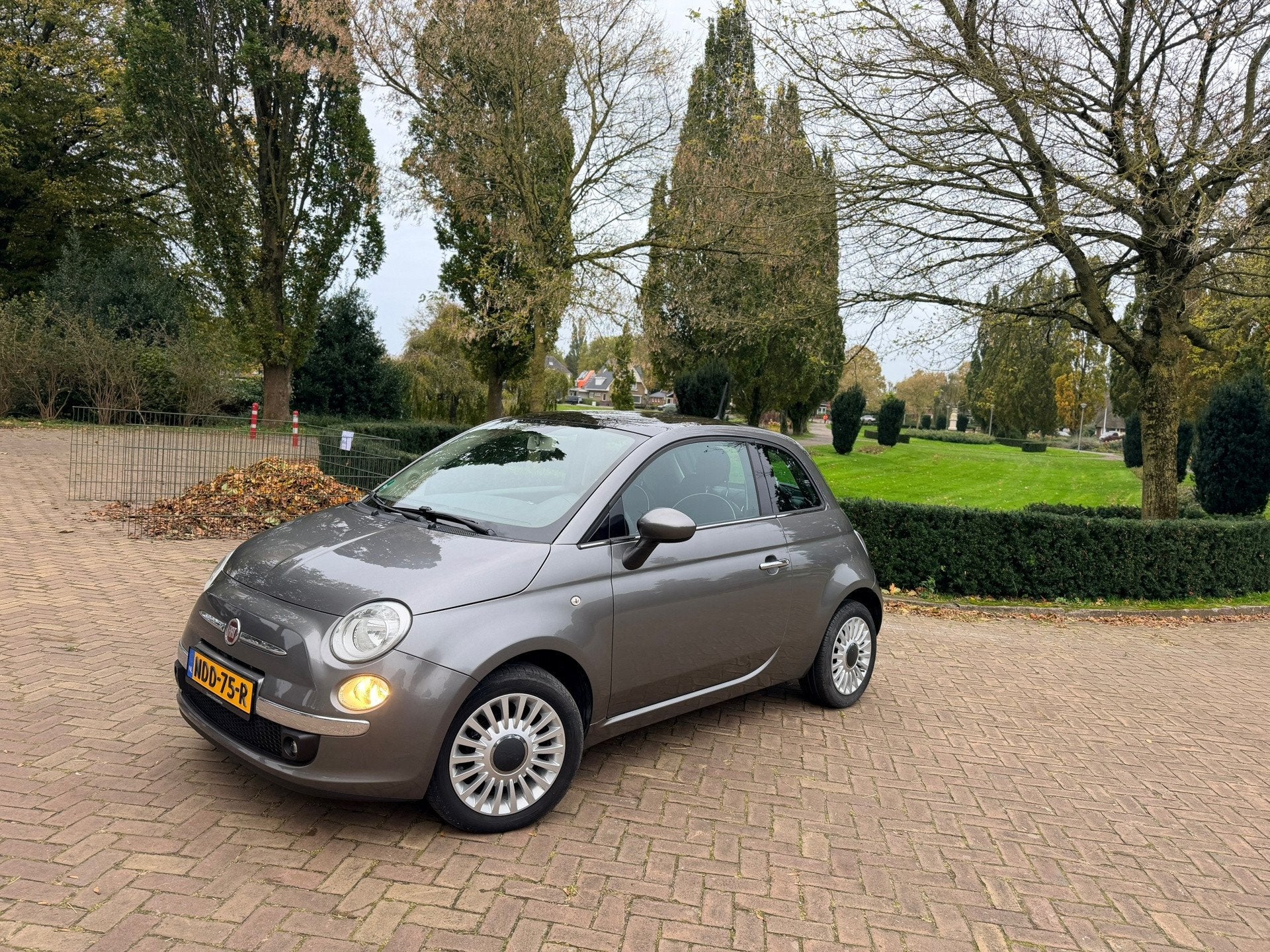 Fiat 500 1.2 Lounge | Pano dak | Lage KM's | Airco | Sport, Auto's, Voorwielaandrijving, Stof, Gebruikt, 4 cilinders