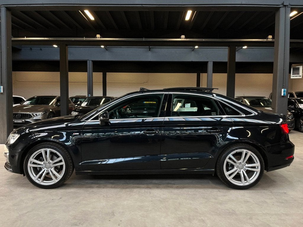 Audi A3 Limousine 1.4 TFSI CoD Ambition Pro Line S/ Pano/Cru, Zwart, Zwart, Origineel Nederlands, Bedrijf