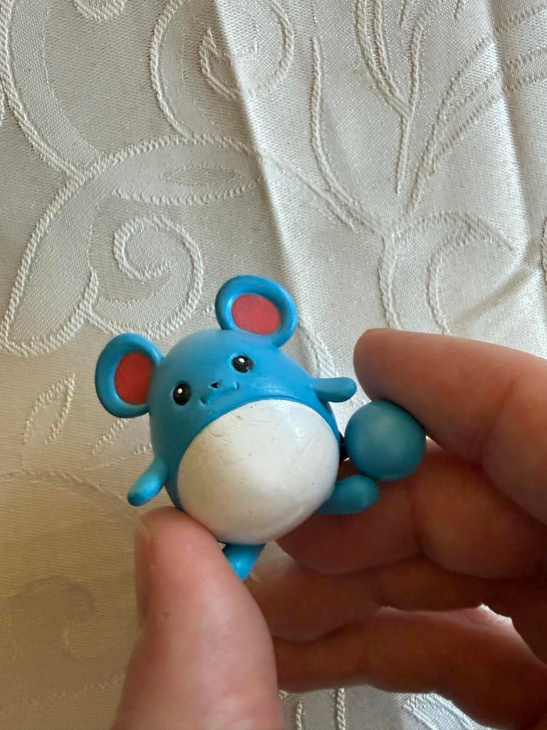 Marill Pokémon figuur - Tomy - Made in China, Ophalen of Verzenden, Gebruikt