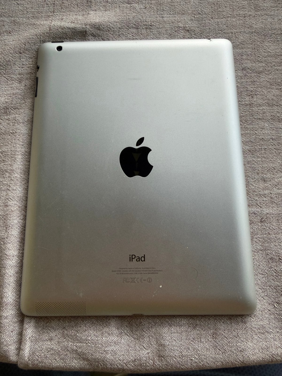 Apple iPad 4e generatie 16GB Wi-Fi (MD510NF/A), Computers en Software, Apple iPads, Gebruikt, Apple iPad, Wi-Fi, 10 inch, 16 GB