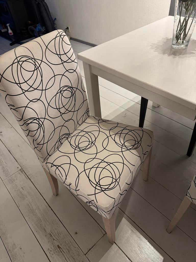 6 IKEA Henriksdal eetkamerstoelen met 10 hoezen, Huis en Inrichting, Stoelen, Ophalen, Gebruikt, Overige kleuren, Stof