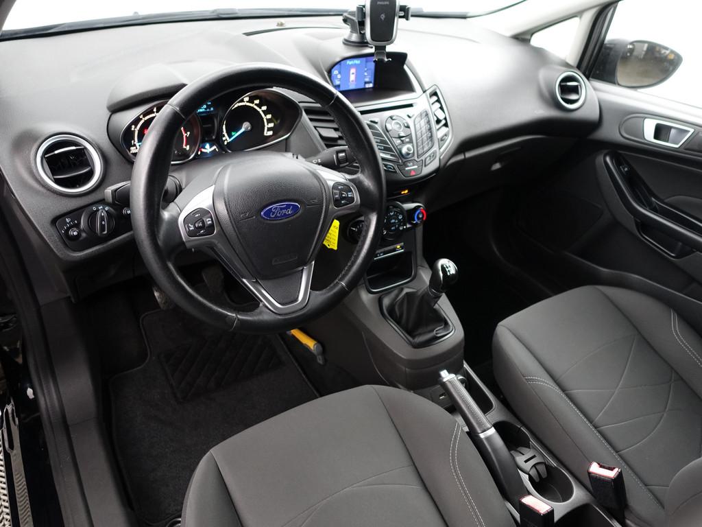 Ford Fiesta 1.0 Style Ultimate- Navigatie, Park assist, Clim, Voorwielaandrijving, Stof, 525 kg, Met garantie (alle)