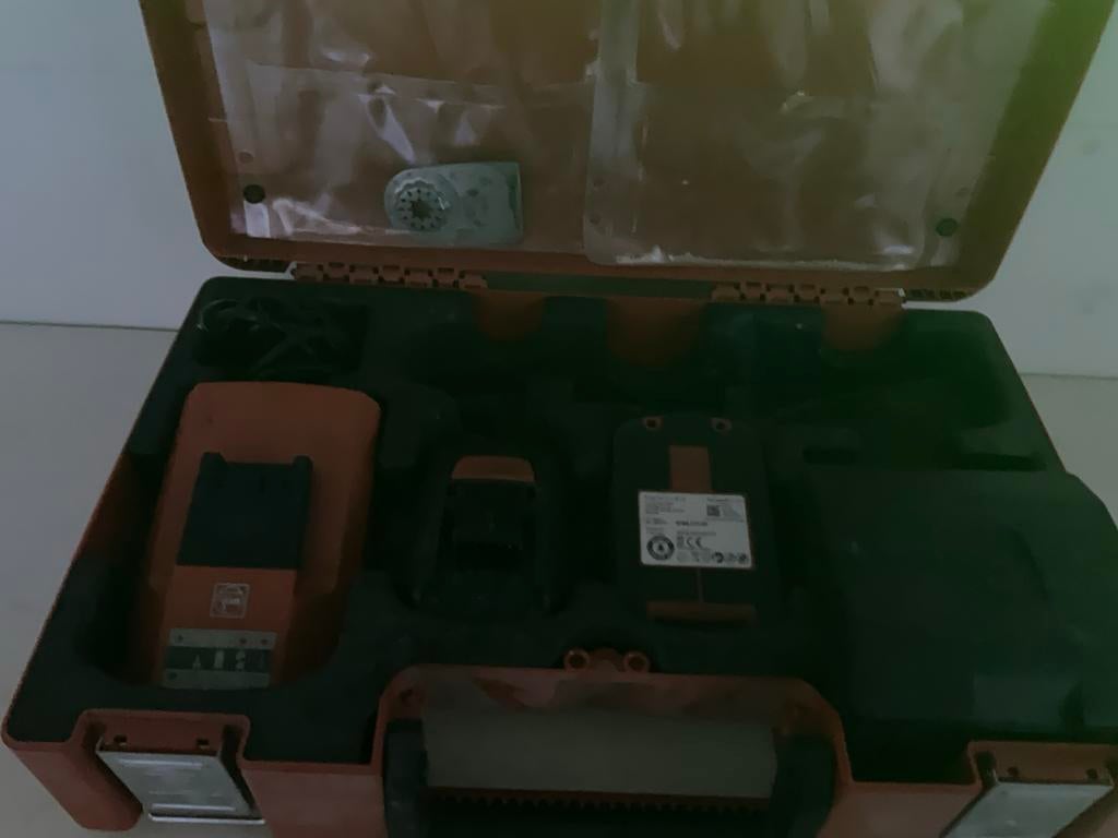 Fein Multimaster accu set met 2 accu's en lader, Ophalen of Verzenden, Gebruikt, Minder dan 400 watt, Overige typen