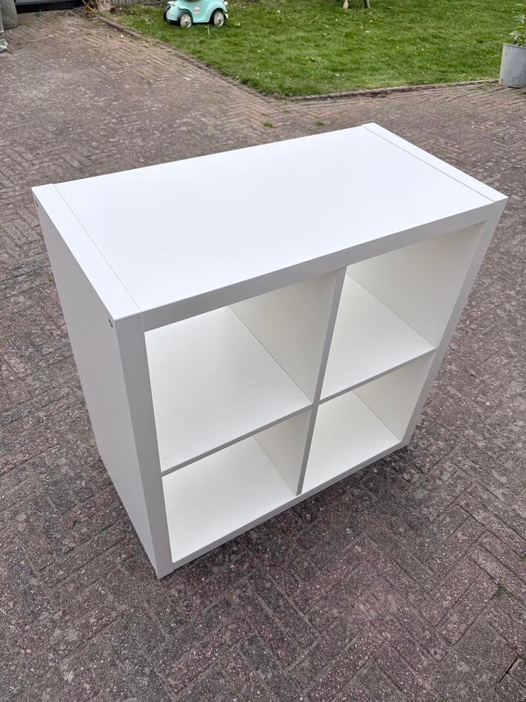 Ikea kast wit 4 vaks, Ophalen, Zo goed als nieuw