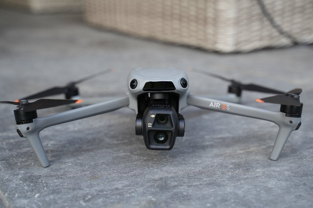 DJI Air 3S Fly More Combo + Smart Controller, Audio, Tv en Foto, Ophalen of Verzenden, Zo goed als nieuw