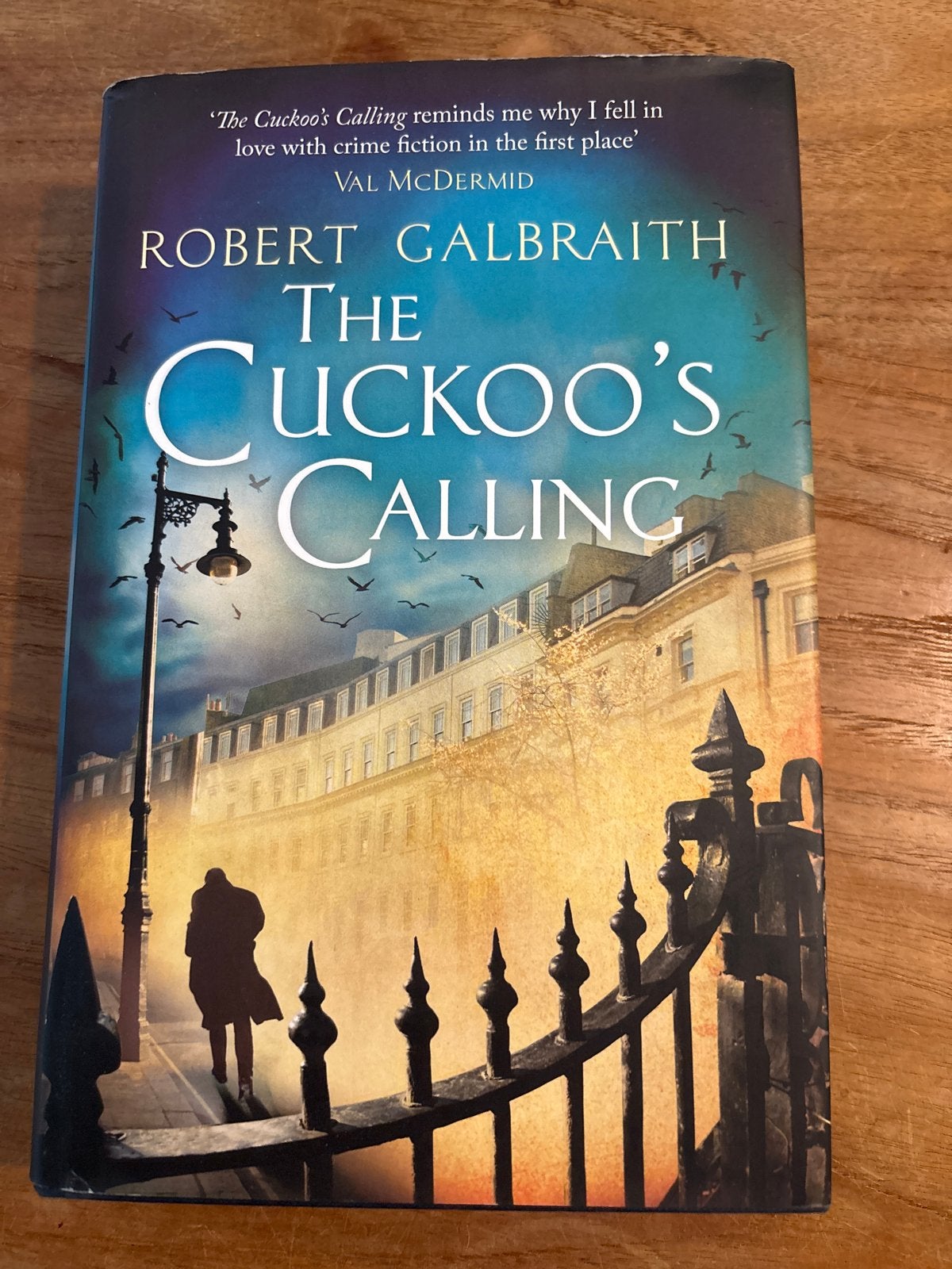 The Cuckoo's Calling - Robert Galbraith (Hardcover), Ophalen of Verzenden, Gelezen, Tv-bewerking