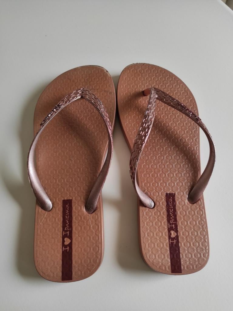 Mooie diep roze  Ipanema teenslippers 35/36, Kinderen en Baby's, Gebruikt, Meisje, Ophalen of Verzenden, Ipanema