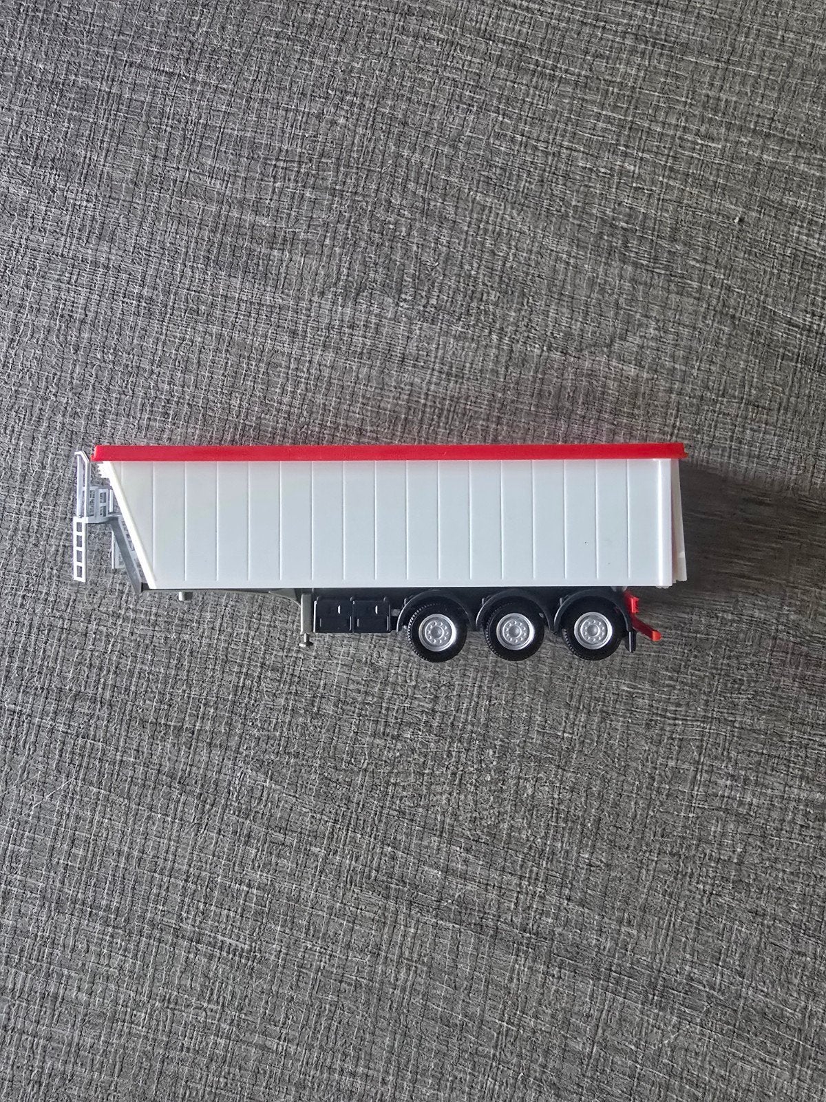 1637 herpa kempf kipper oplegger wit, Ophalen of Verzenden, Zo goed als nieuw, Bus of Vrachtwagen, Herpa