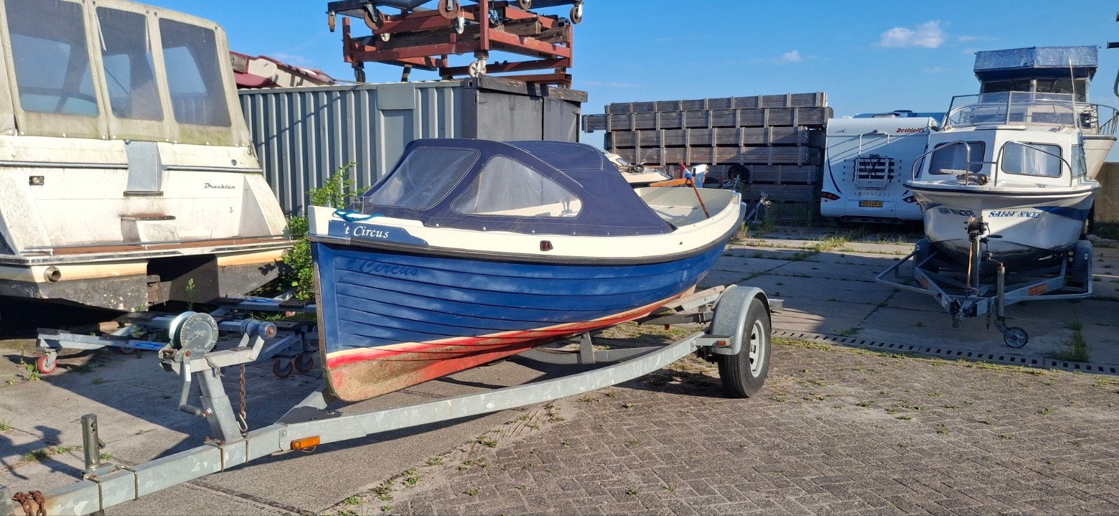 Leuke Weco 470 helmhout overnaadse sloep 2 cylinder diesel, Watersport en Boten, Ophalen, Binnenboordmotor, Antaris, Diesel