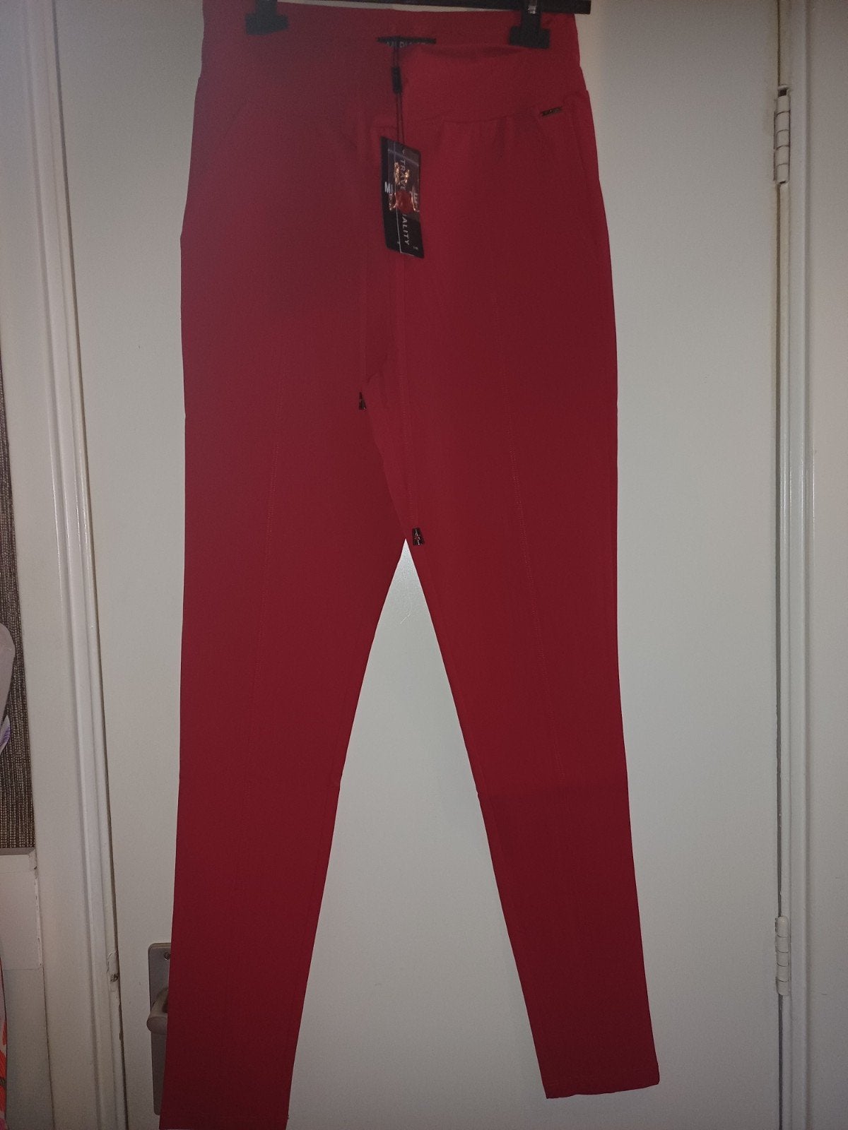 Mi piace heavy travelbroek skinny Dark red, Kleding | Dames, Maat 38/40 (M), Onbekend, Nieuw, Ophalen of Verzenden