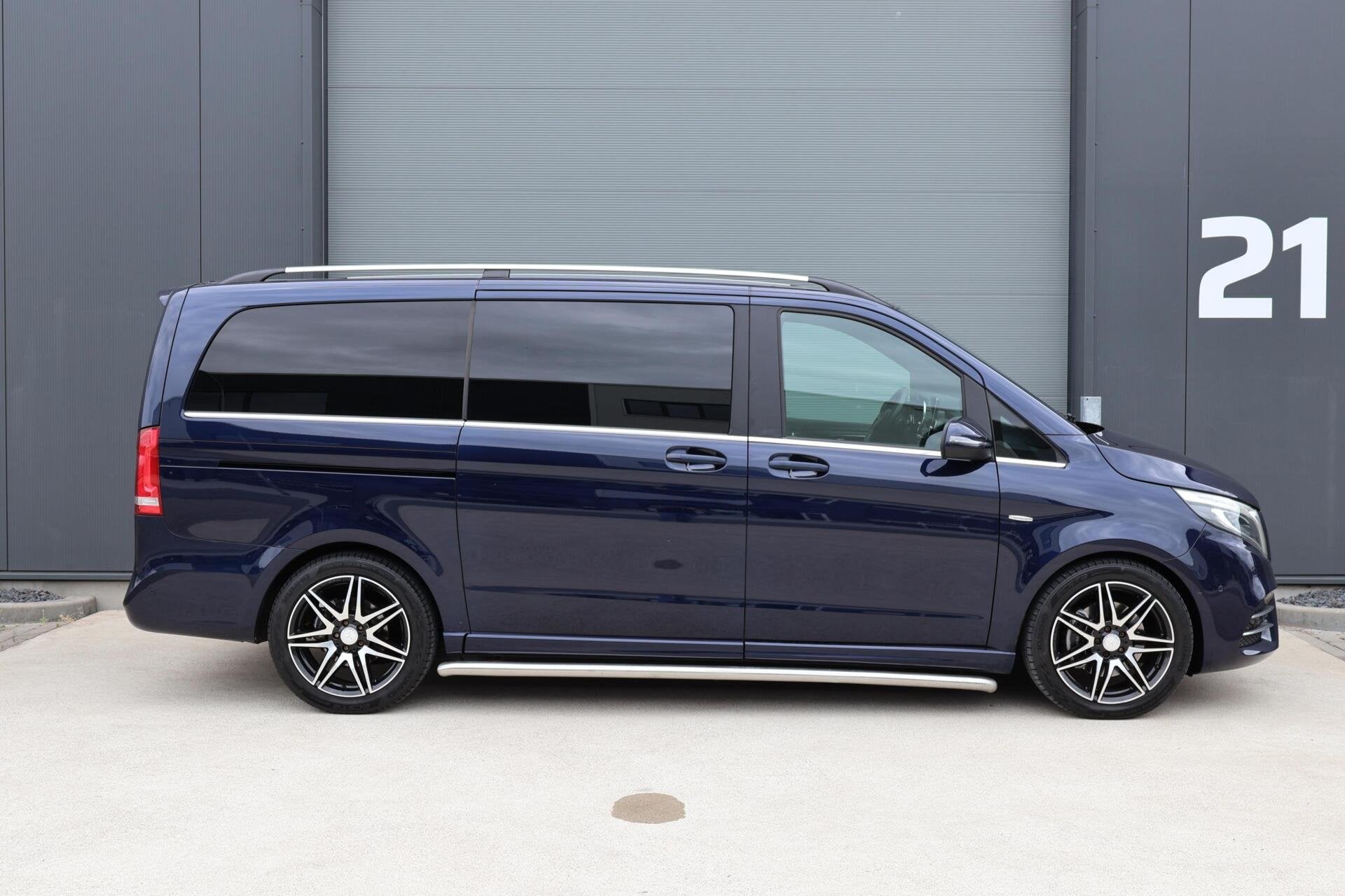 Mercedes V-klasse 250d Lang DC Edition / AMG line / Stoelven, Auto's, Automaat, Gebruikt, Bedrijf, Diesel