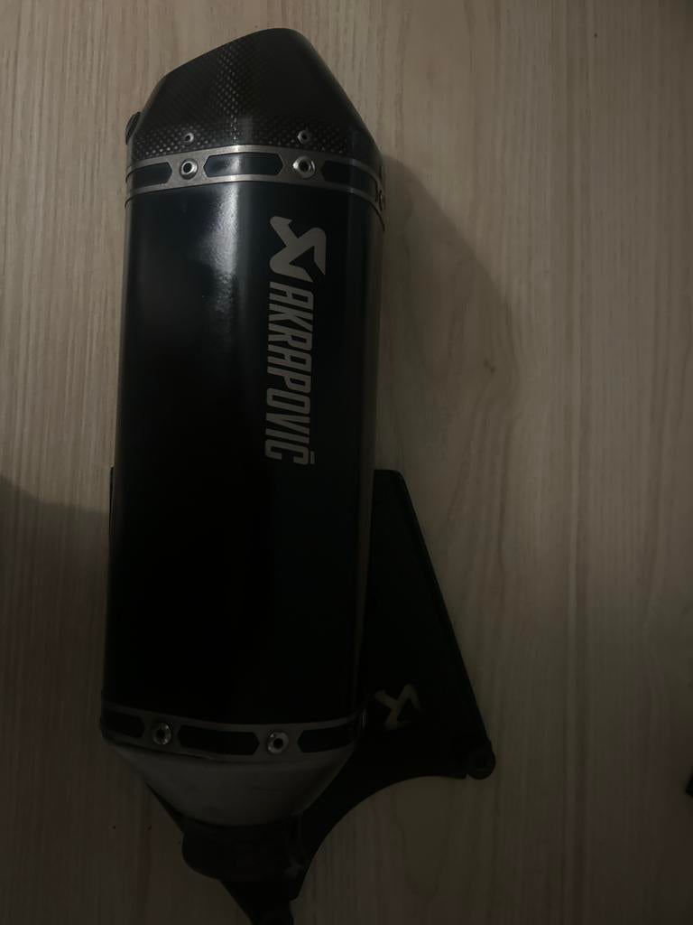 Akrapovic uitlaat voor Vespa en Zip 4t + voorbocht, Ophalen of Verzenden