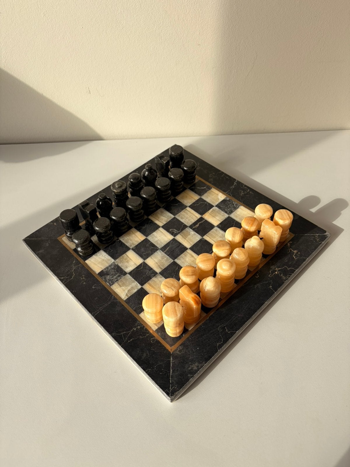 Vintage marmeren schaakspel, Gebruikt, -, Een of twee spelers, -