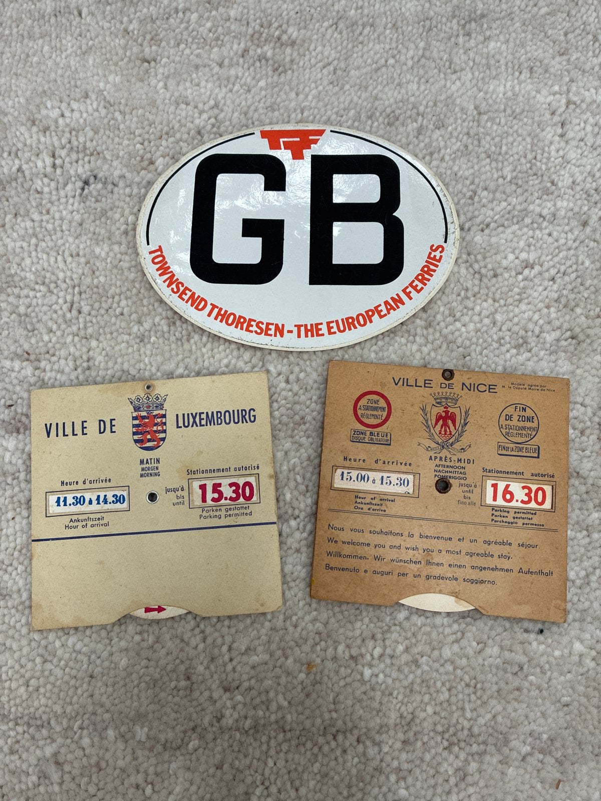 Vintage parkeerkaarten en landsticker auto, Ophalen of Verzenden, Gebruikt, Auto's