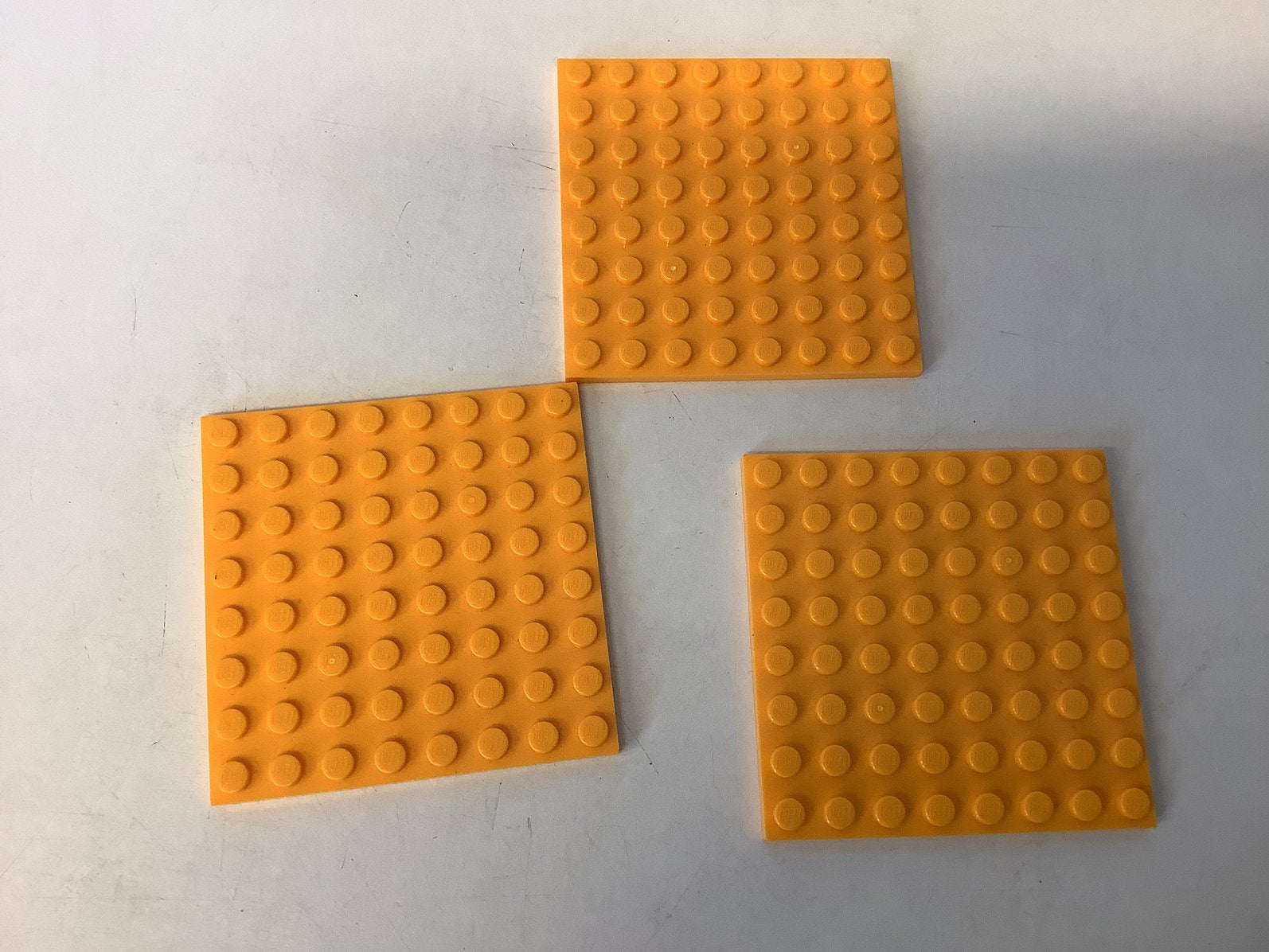 Lego plaat 8x8 licht oranje, Ophalen of Verzenden, Gebruikt, Losse stenen, Lego