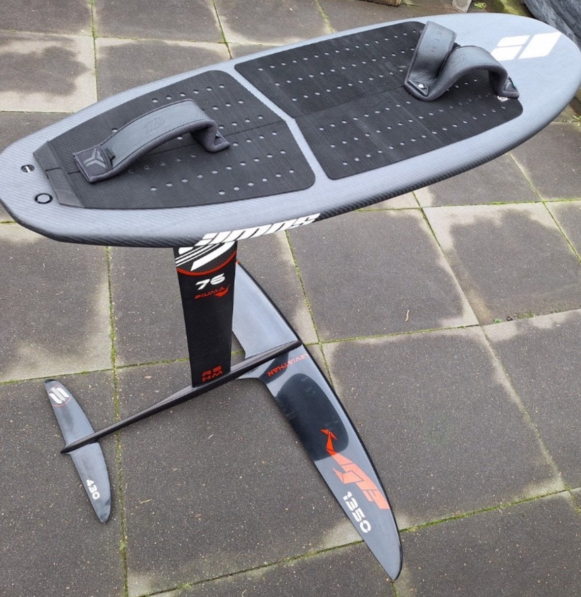 Complete Pumpfoil Set: Gen-Z Amos Carbon Board & Sabfoil Mas, Watersport en Boten, Golfsurfen, Ophalen, Zo goed als nieuw, Overige typen