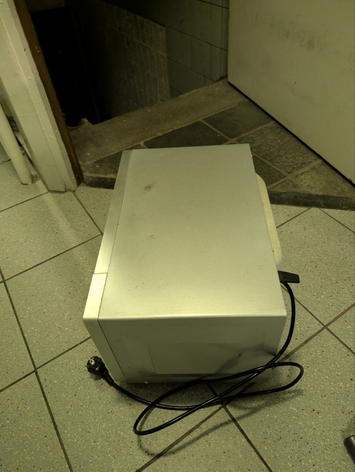 Sharp Magnetron - Gebruikt, Ophalen, Gebruikt, Vrijstaand, Magnetron