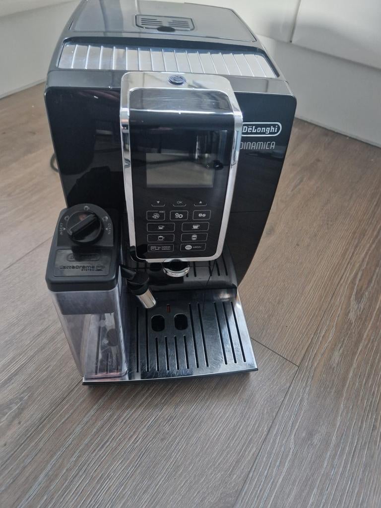 De'Longhi Dinamica ECAM 350.55.B Volautomatische Espressomac, Witgoed en Apparatuur, Koffiezetapparaten, Ophalen, Gebruikt, Espresso apparaat