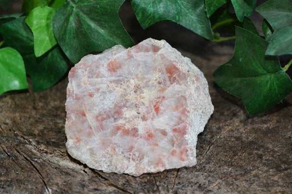 Aangeslepen Zonnesteen - 82,2 gram, Verzamelen, Mineralen en Fossielen, Ophalen of Verzenden, Mineraal