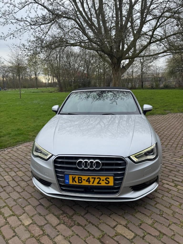 Audi A3 1.8TFSI 132KW/180PK Cabr S-T 2014 Grijs, Auto's, Audi, Stof, 4 cilinders, Cabriolet, 75 €/maand