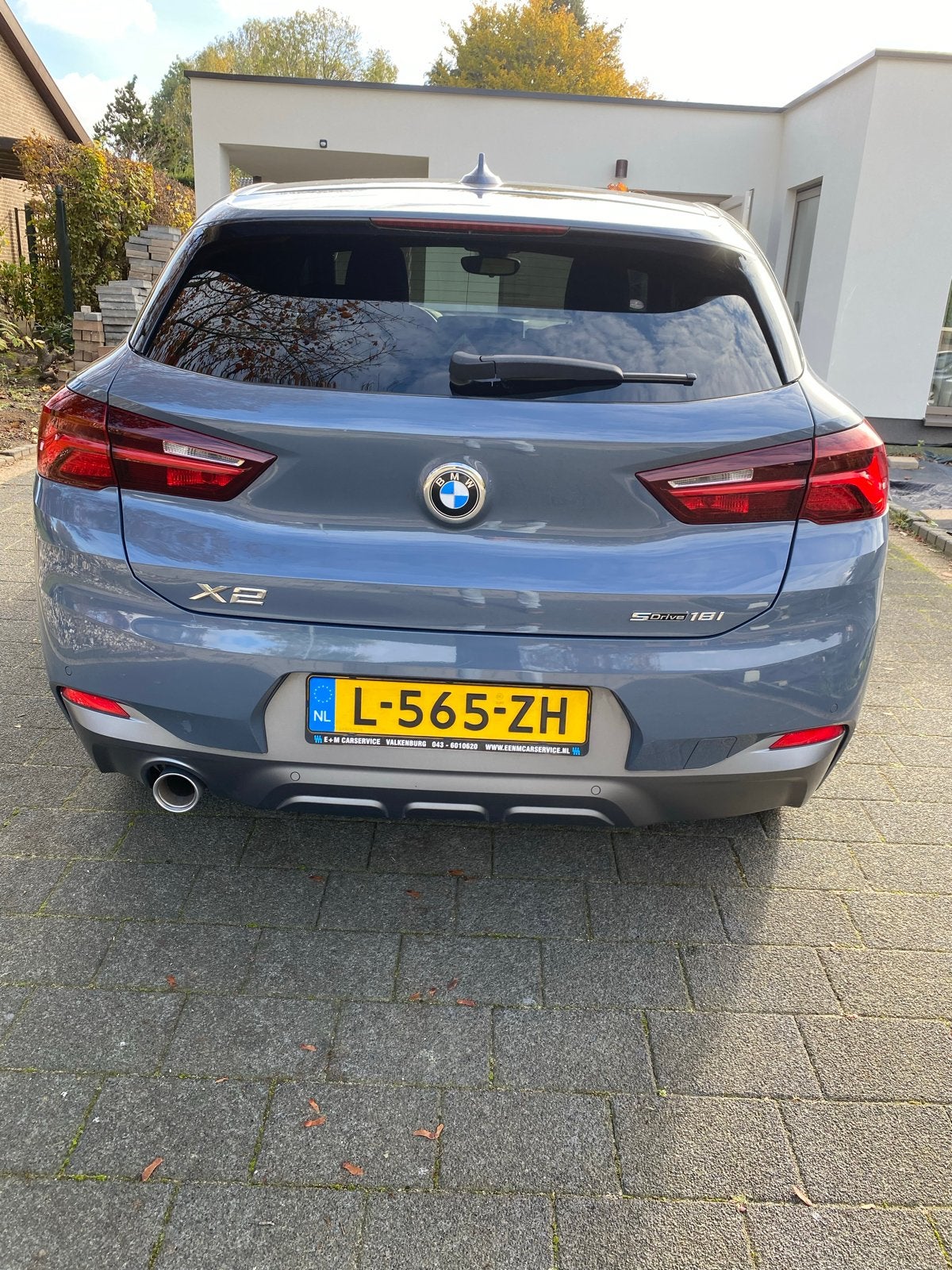 TE KOOP: MOOIE BMW X2 Sdrive18i 136pk Aut 2021 Grijs, Auto's, 75 €/maand, Particulier, 3 cilinders, 1405 kg