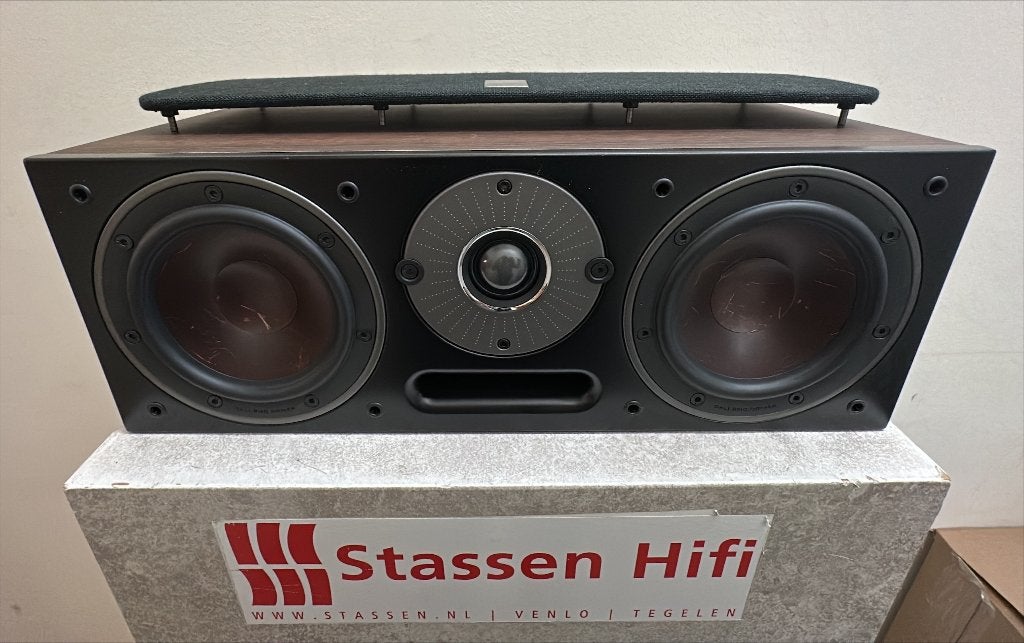 Dali Oberon Vokal, Gebruikt, 120 tot 150 watt, Center speaker, Ophalen