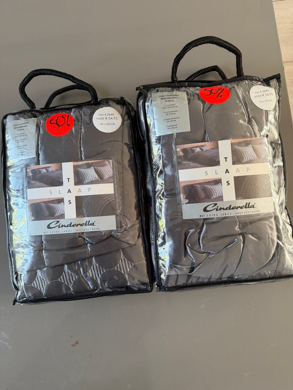 2 x 1 persoons bedlinnenset nieuw, Huis en Inrichting, Eenpersoons, Nieuw, Ophalen of Verzenden, Grijs