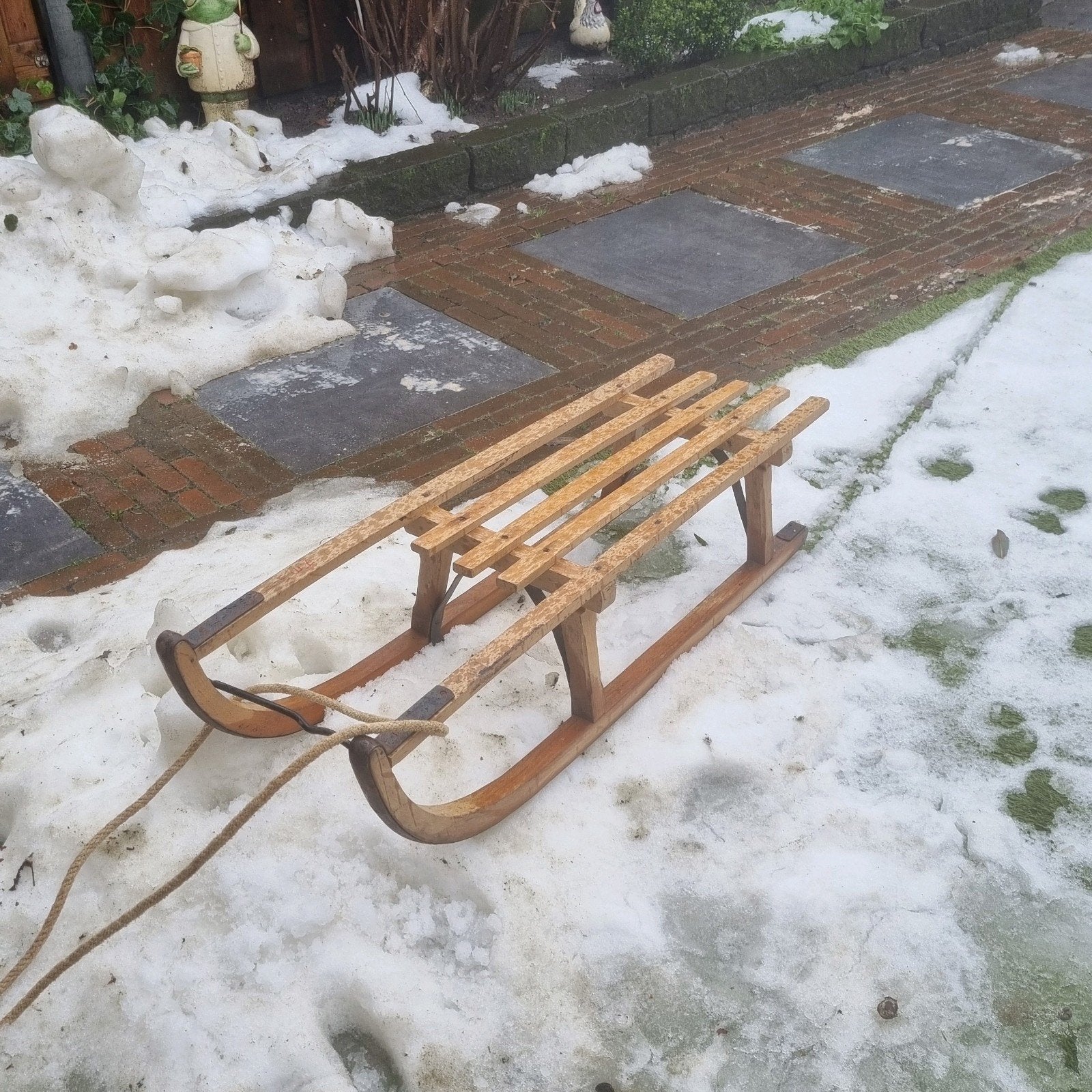 Houten slee, Kinderen en Baby's, Ophalen of Verzenden, Gebruikt, Hout