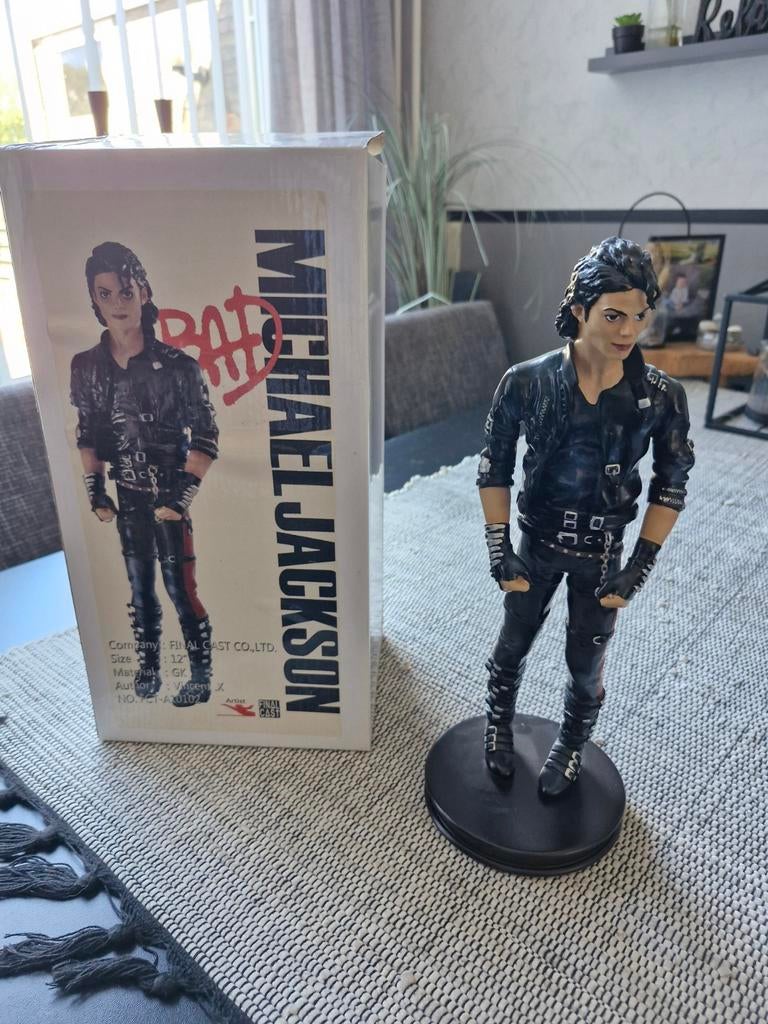 Michael Jackson beeld, Ophalen of Verzenden, Zo goed als nieuw, Pop, Beeldje of Miniatuur
