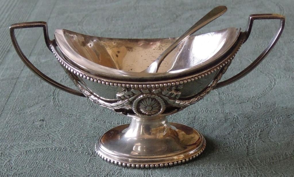 Nr K19: Antiek verzilverd zoutvaatje in Louis XVI stijl, Ophalen of Verzenden