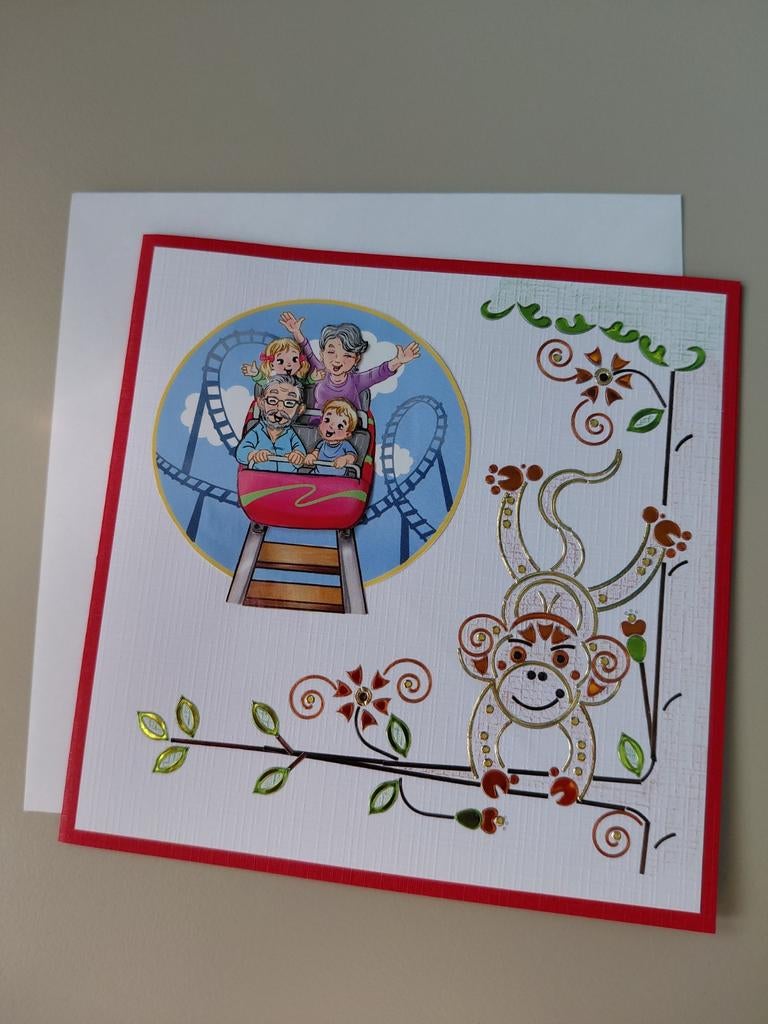Handgemaakte kaart met pretpark thema, Ophalen of Verzenden, Nieuw, Kind