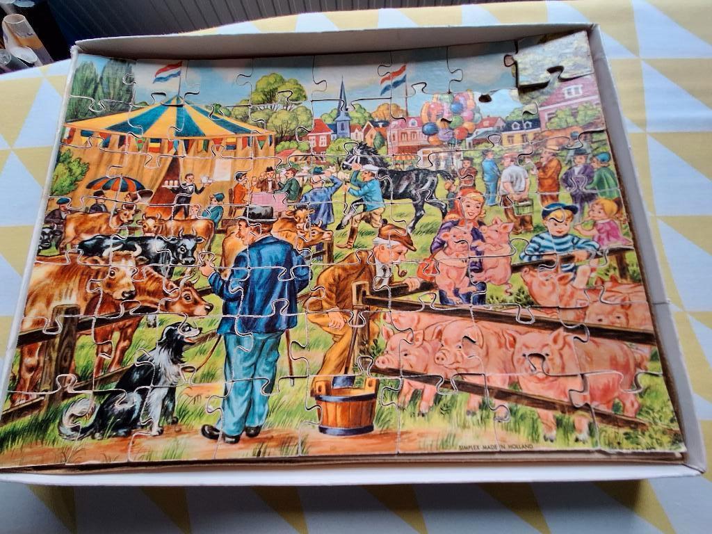 puzzel boeren vintage 57 stukjes veemarkt boerenmarkt, Ophalen of Verzenden, Meer dan 50 stukjes, 6 jaar of ouder
